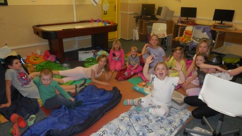 Noc s Andersenem v knihovně - 7.4.2017